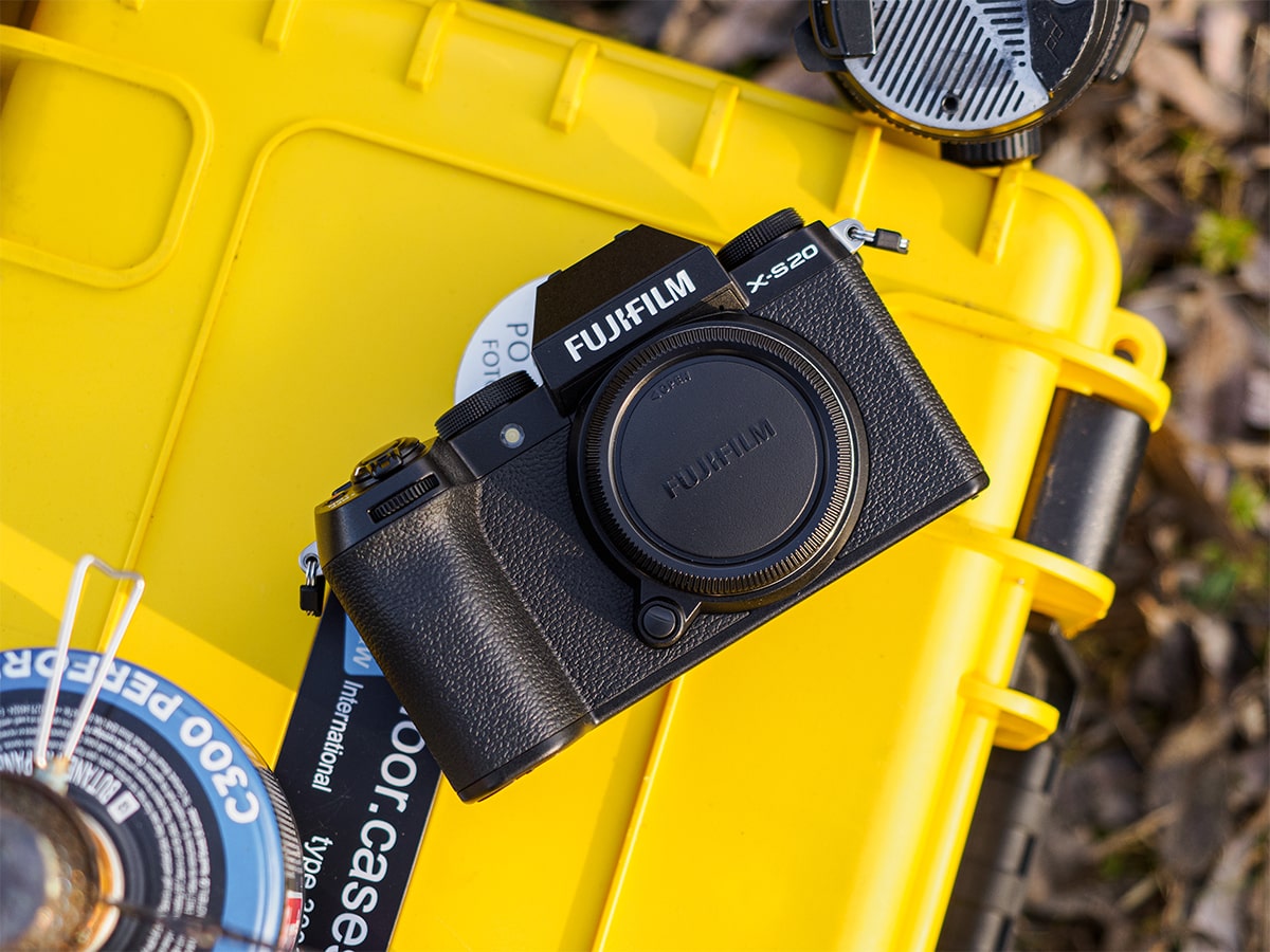 Fujifilm X-S20